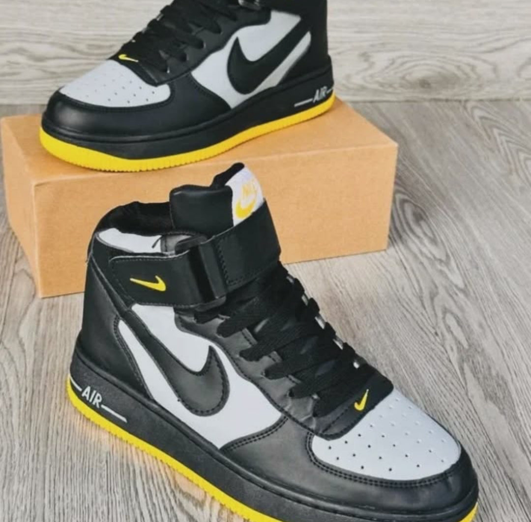 Nike Air Highcut Sneakers